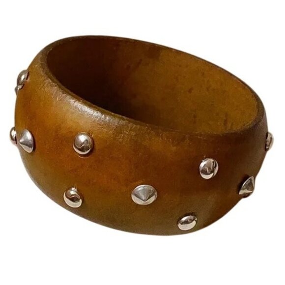 Western Style Silver Studded Dark Coffee Wood Wide Bangle Bracelet Southwest - Picture 1 of 2